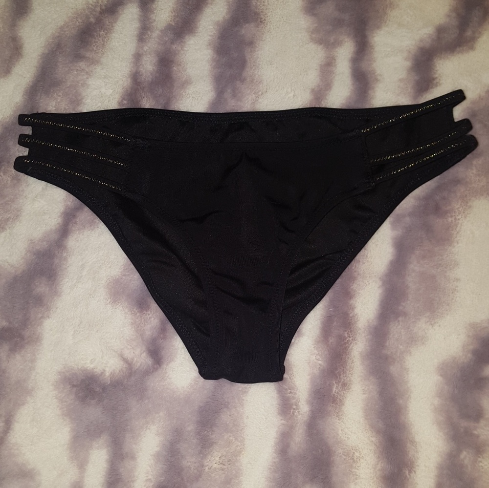 Black bathing suit bottoms